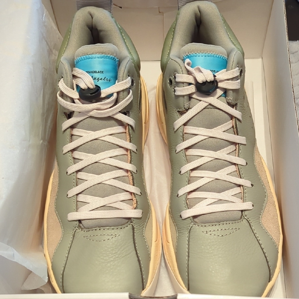 Brandblack Green and Beige Sneakers